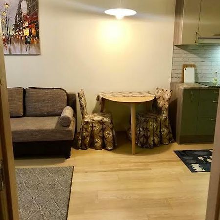 Karlson Boutique Apart Hotel Таллин Экстерьер фото